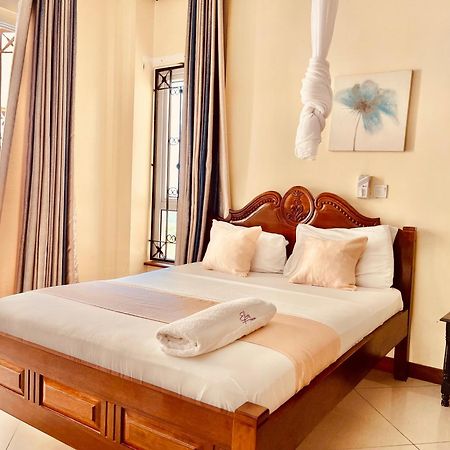 Bed and Breakfast Elna'S Nyali - Work & Unwind - Pool, Sea Views, Ac & Fast Wi-Fi Момбаса Экстерьер фото