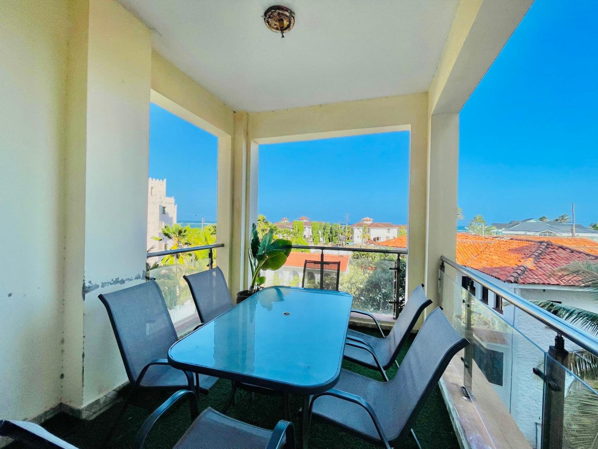 Bed and Breakfast Elna'S Nyali - Work & Unwind - Pool, Sea Views, Ac & Fast Wi-Fi Момбаса Экстерьер фото