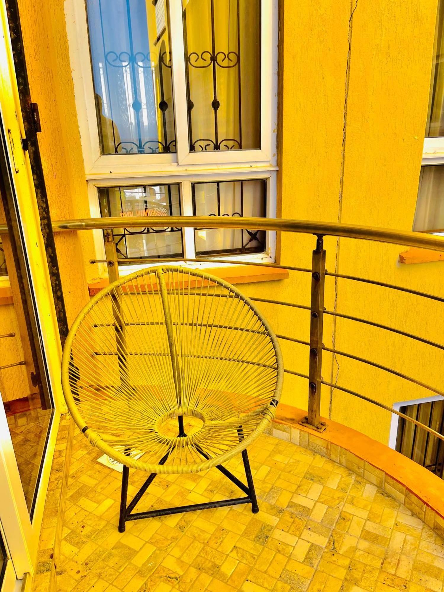 Bed and Breakfast Elna'S Nyali - Work & Unwind - Pool, Sea Views, Ac & Fast Wi-Fi Момбаса Экстерьер фото